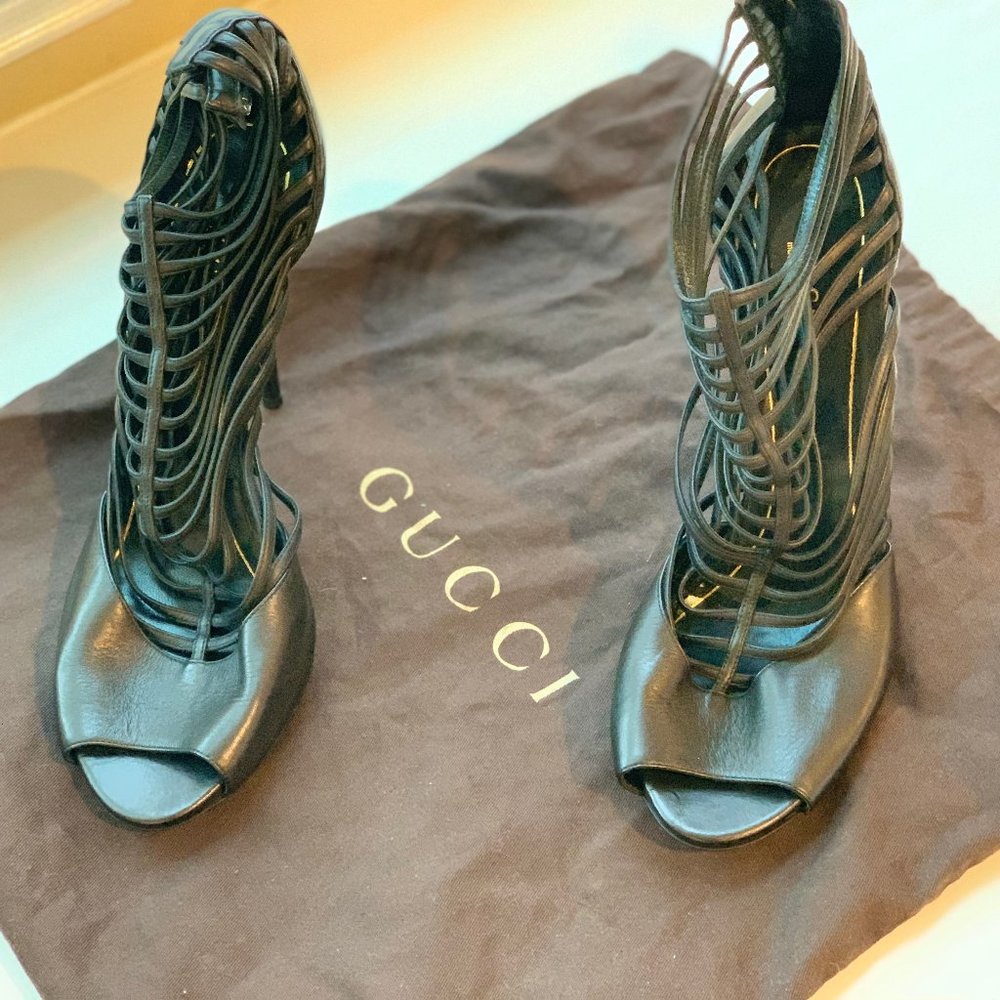 Authentic Gucci shoes